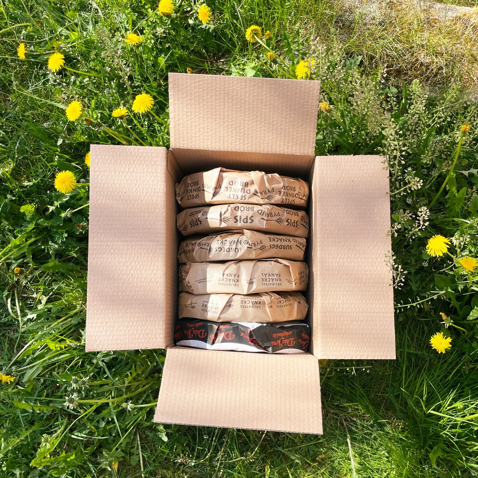 Mixlåda med stora bröd - Pyramidbageriet